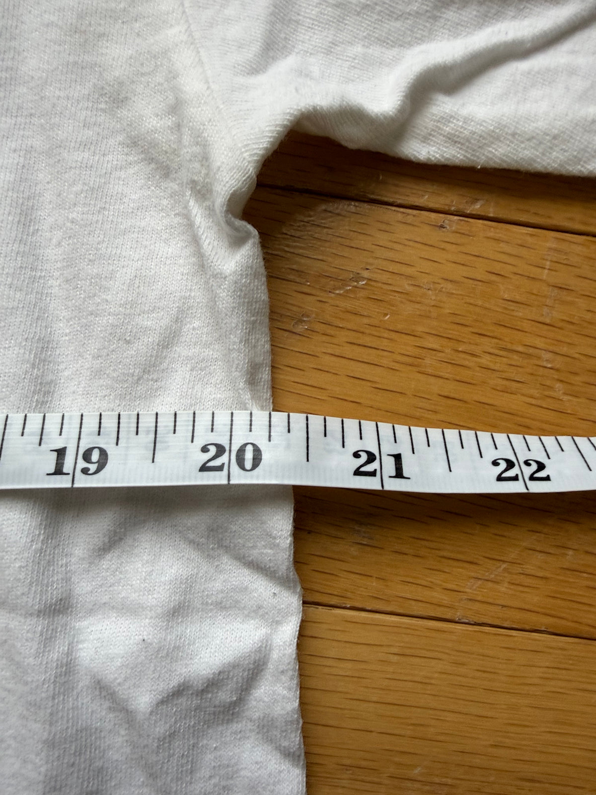 Vintage Peggy Murray Real Women Never Lie Tee. Size M