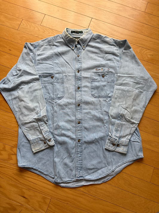 Vintage Orvis Embroidered Flies Shirt (Light Denim). Size XL